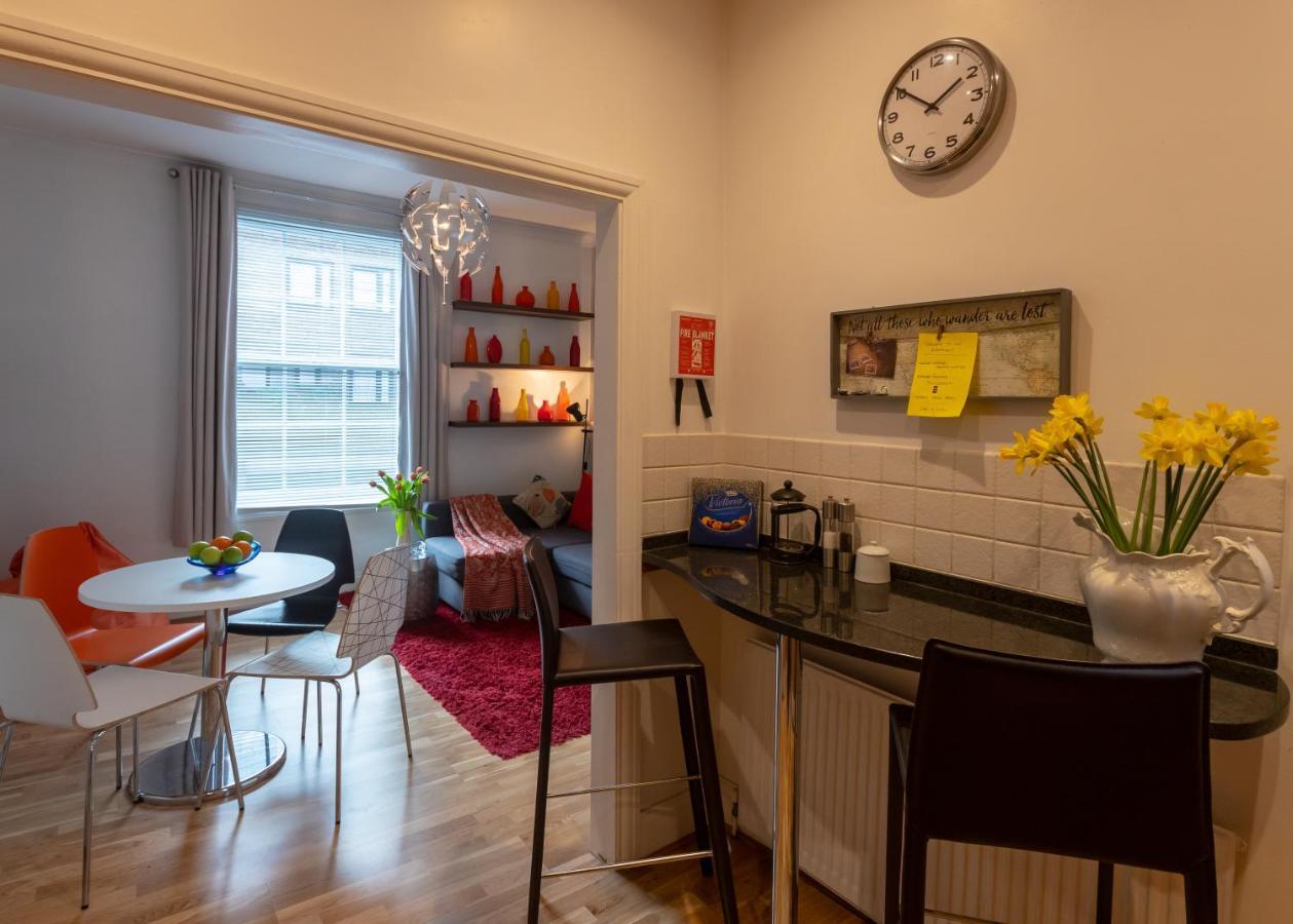 The Wanderlust - 1 Bedroom Apartment L Sleeps 4 With Sofa Bed L Prime Location Plus Free Wifi L Perfect For Business & Leisure Travelers L 15Percent Off Weekly & 20Percent Off Monthly Stays! London Exterior foto
